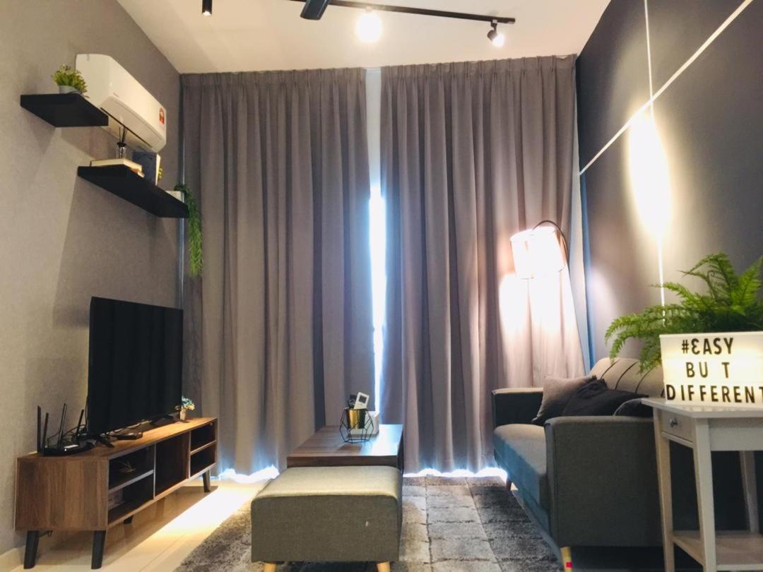 Ezhome Mesahill Nilai Kültér fotó