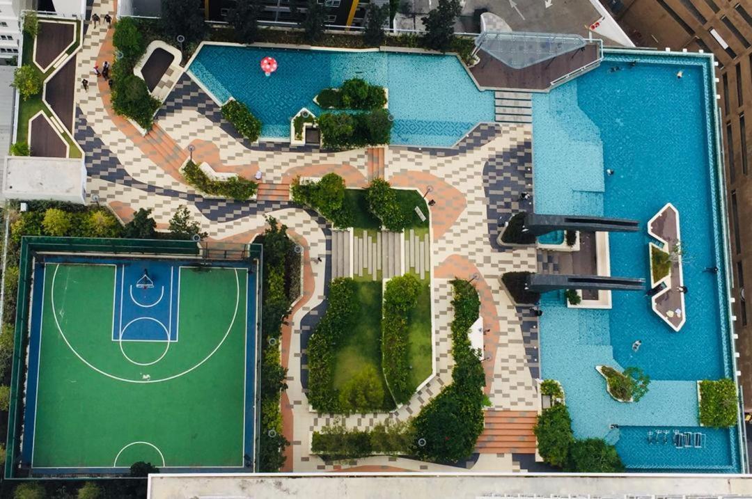 Ezhome Mesahill Nilai Kültér fotó