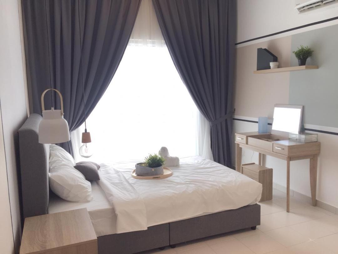 Ezhome Mesahill Nilai Kültér fotó