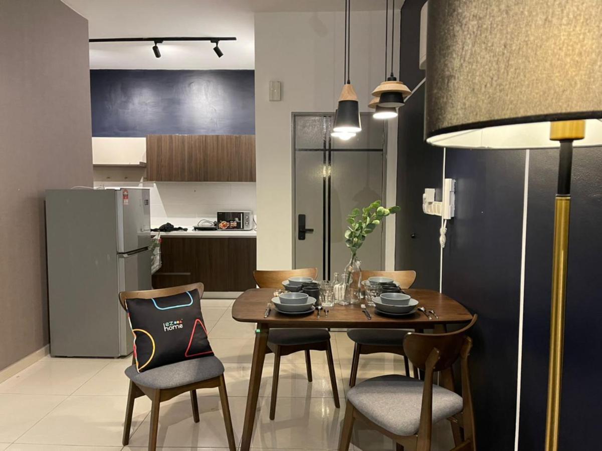 Ezhome Mesahill Nilai Kültér fotó